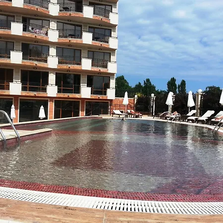 River Park Menada